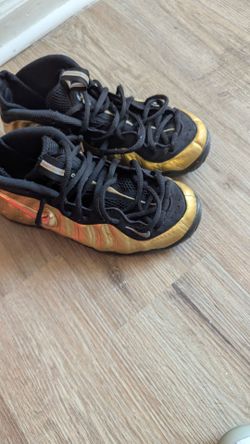 Foamposite men size 9
