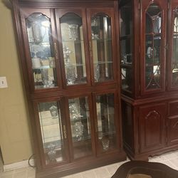 Curio cabinet