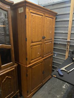 Cabinet pull out desk