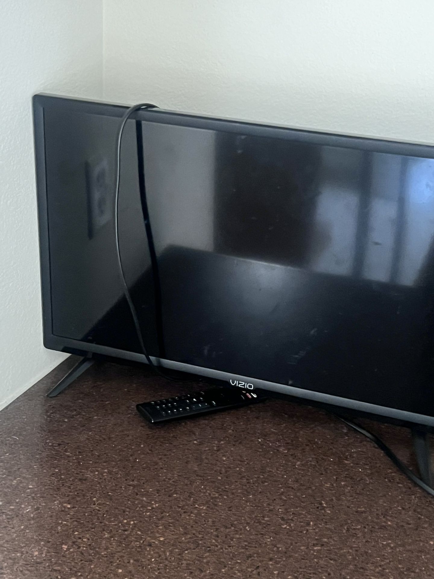 VIZIO 24 inch smart TV