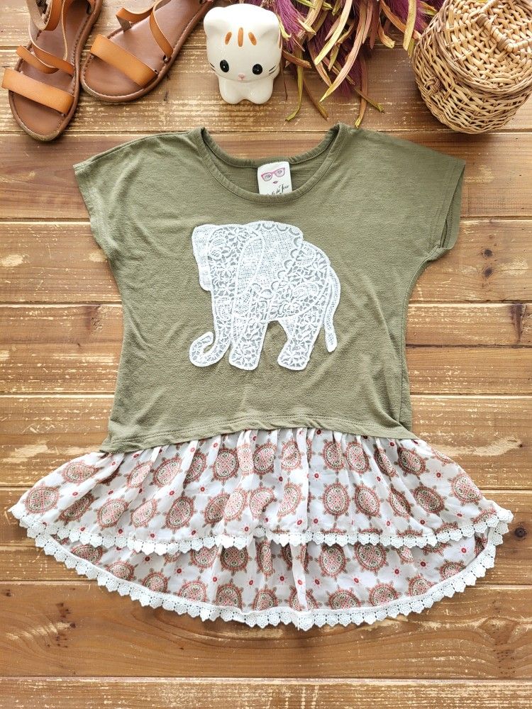 SIZE 8 GIRLS OLIVE GREEN ELEPHANT KNIT TUNIC W/PRINTED RUFFLES
