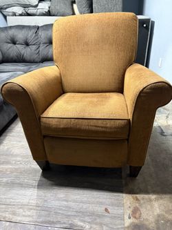 Dana High Leg Recliner  