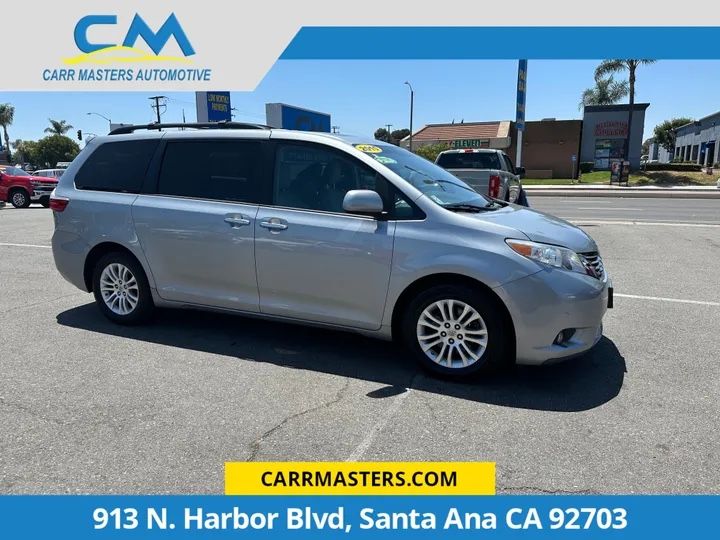 2015 Toyota Sienna