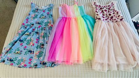 Lot the dresses size 8/10, L