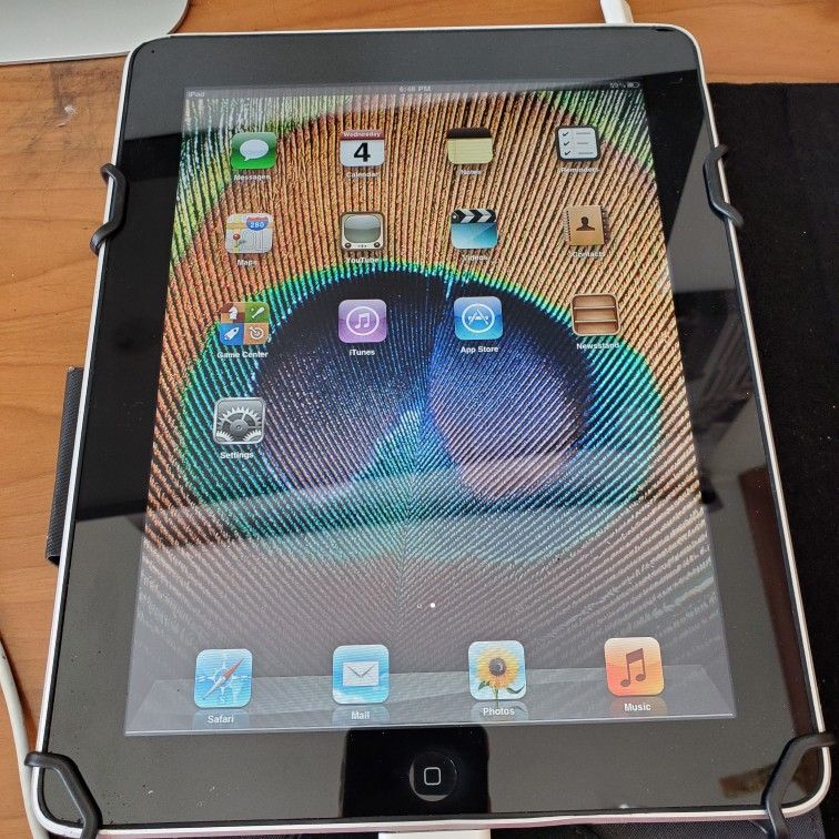Apple Ipad 1st Generation .