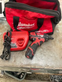 Milwaukee screwdriver 2401-20