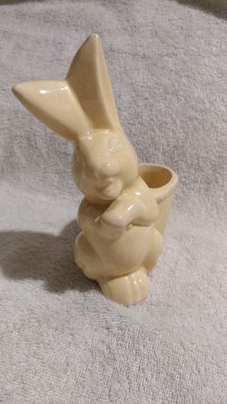 Vintage Yellow Bunny Rabbit with Basket Planter Vase