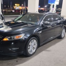 2011 Ford Taurus Limited Edition Super Clean