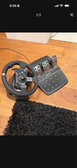 Gaming - Driving (Logitech) - Like New