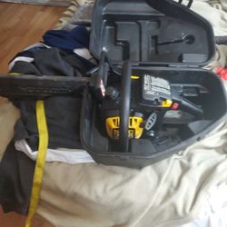 max chain saw needs carb tunup but very good