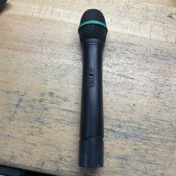 Wireless handheld transmitter microphone see pictures for frequency range . Only transmitter 