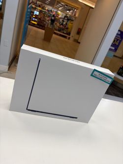 Apple Macbook Air M4 Chip Laptop New - Pay $1 today and the rest later!!