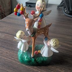 RARE Lefton 772 Angels decorating Christmas tree