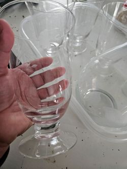 4 Princess glasses