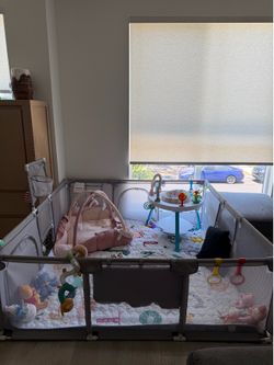 Baby playpen