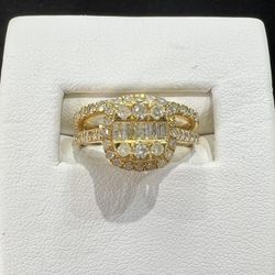 💎✨ GORGEOUS 1.5CT ROUND & BAGUETTE DIAMOND WEDDING SET! 10K Yellow Gold – Classic Elegance! 💍🔥