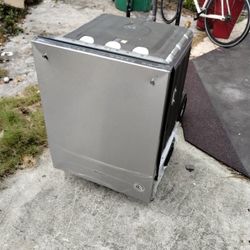 New Whirlpool  Dishwasher Stainless Steel Inside And Out