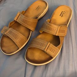 Clark’s Slip On Sandals With Burnished Edge-women’s 10