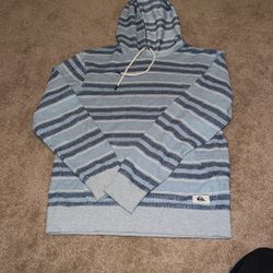 Quiksilver Men’s Pull Over Thin Sweatshirt Medium