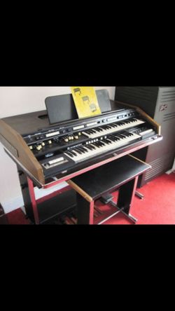 Does anybody have this Hammond Organ I’ll buy it from you