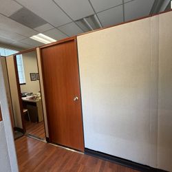 3 Office Cubical 