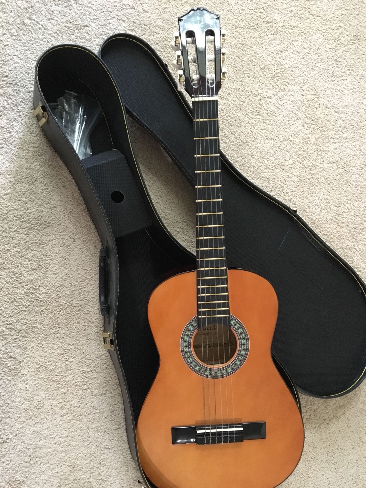 Classical Guitar Lucida - LG 510-1/2 - OBO