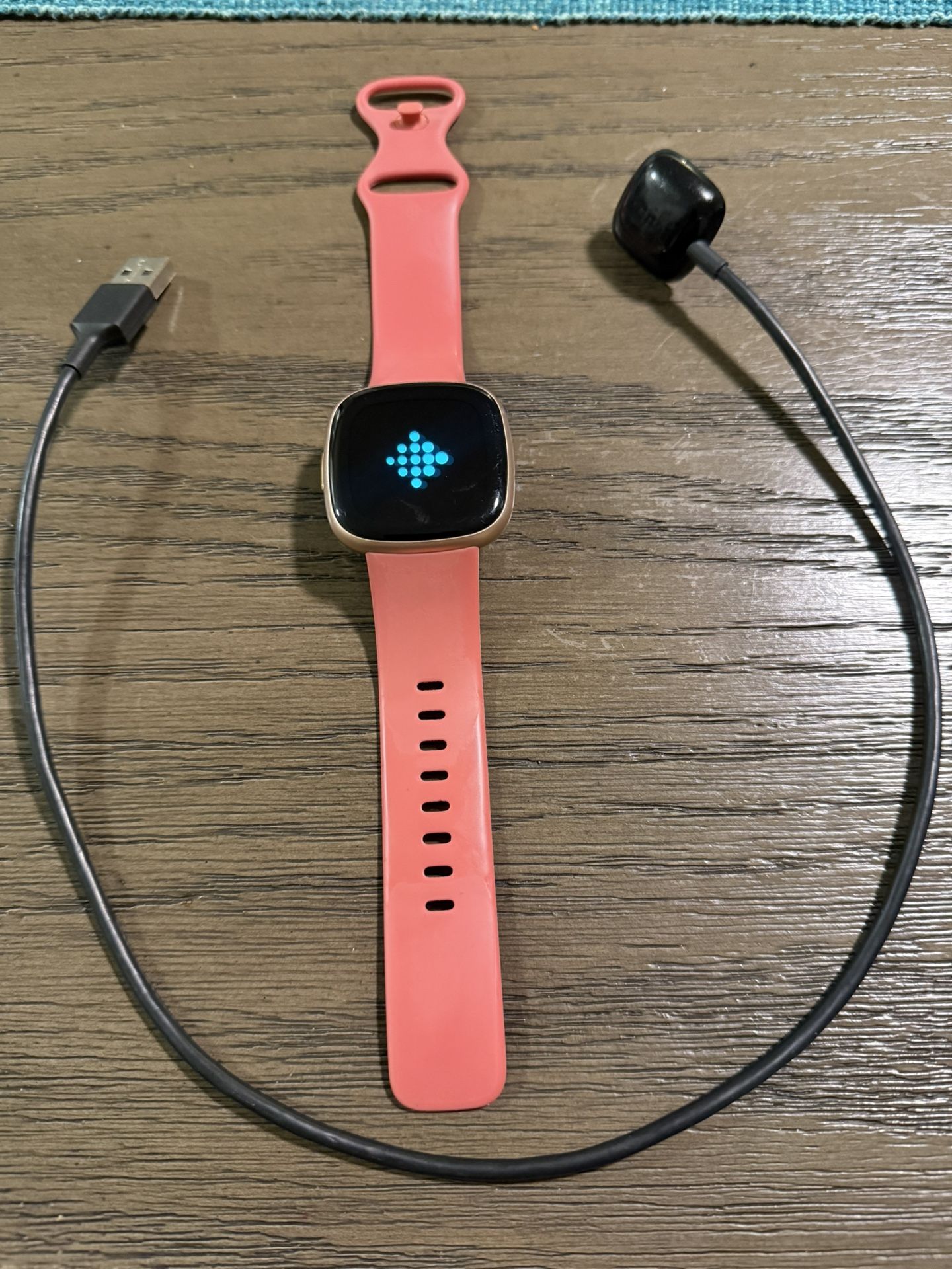 Fitbit Versa 4 In Great Shape. 