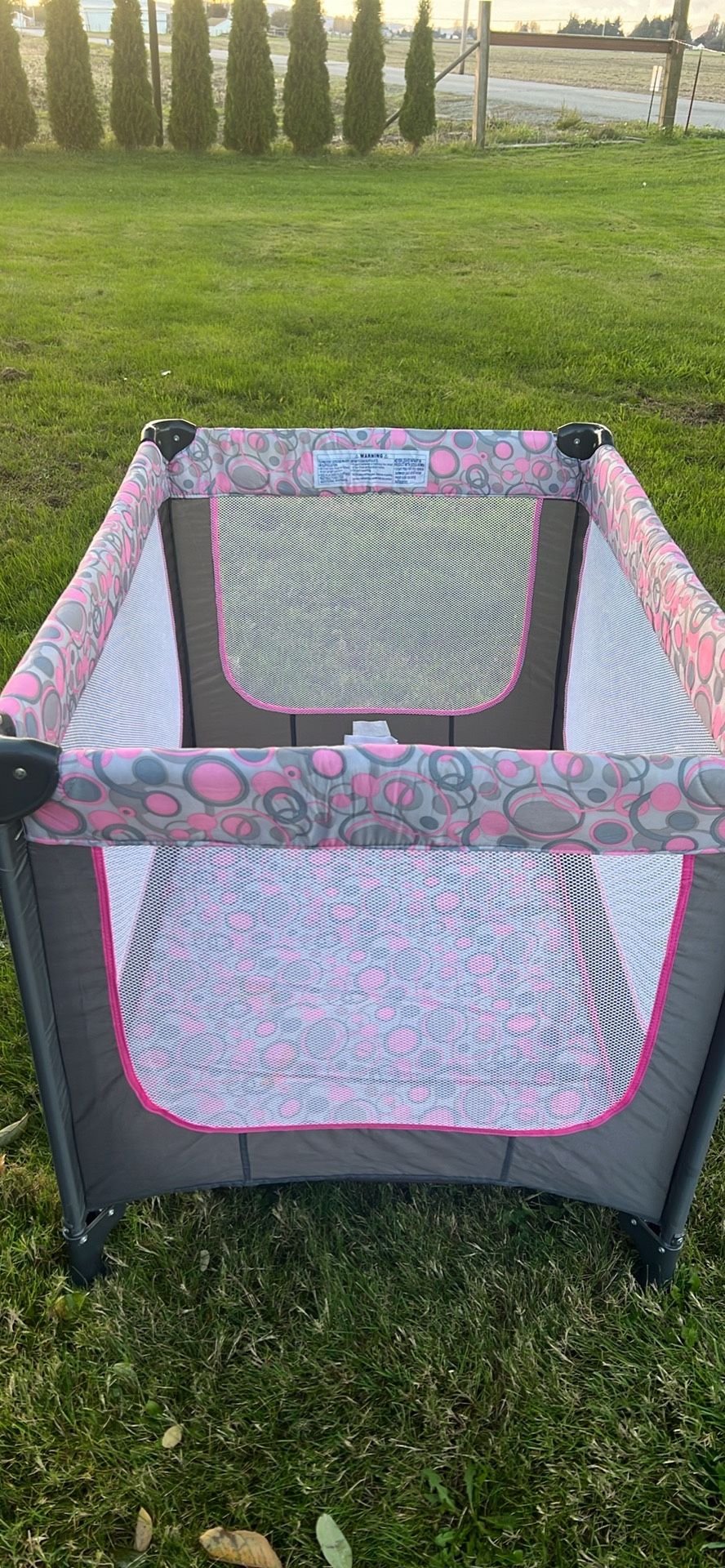 Kids Pink Playpen 28”X40” Inches And 28” Inches Like New!