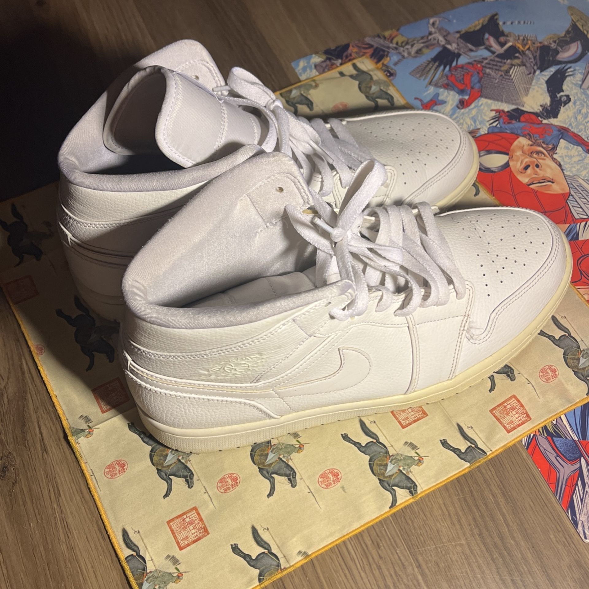 Air Jordan 1 Mid’s White (Size 10)