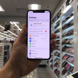 iPhone XS 64GB Unlocked 