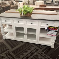 TV Stand 