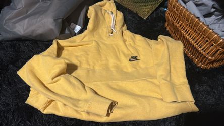 Men’s Exclusive Nike hoodie