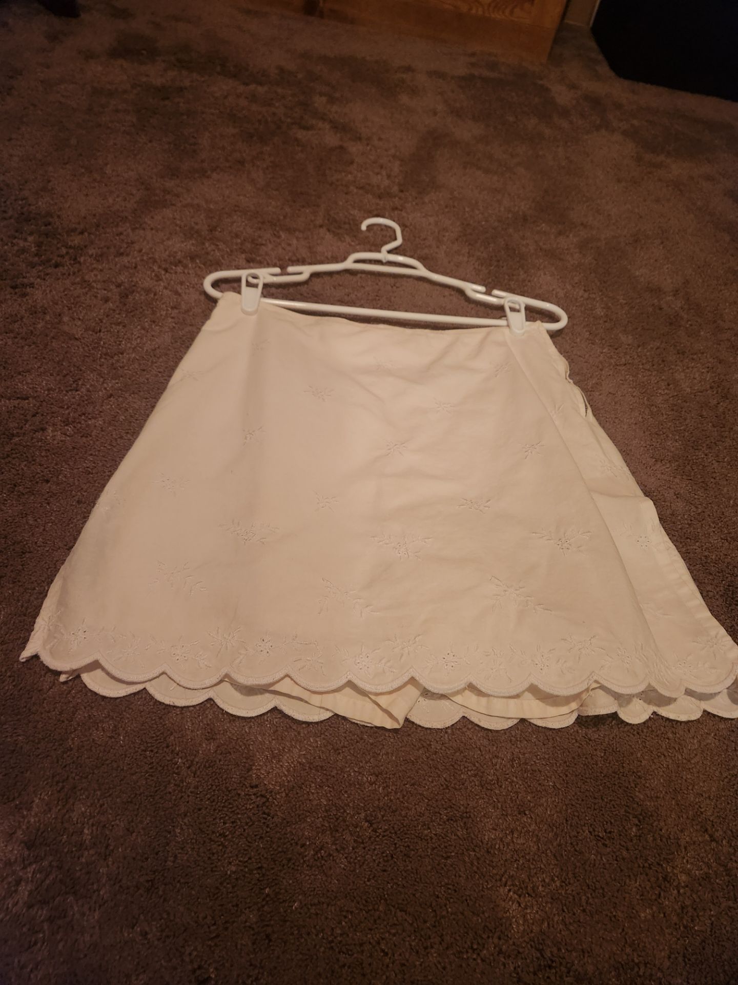 White Skirt- Size 6