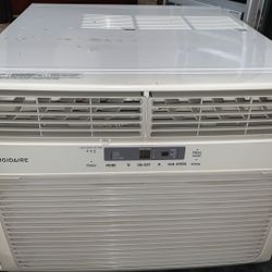 Frigidaire  AC 
