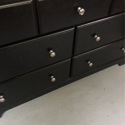Black cabinet 
