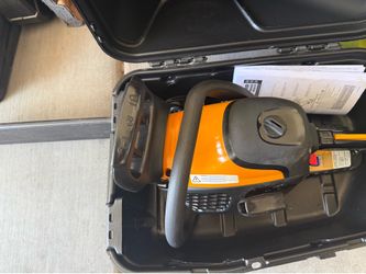 Poulan Gas chainsaw