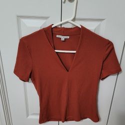 Women's Rust Colored Crop Top Size Medium 