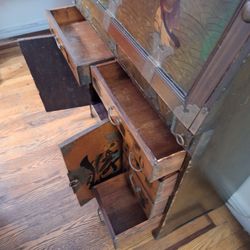 Beautiful  Vintage  Koreen  Desk Secretary Lots Of Drawers  Hidden Secret Place