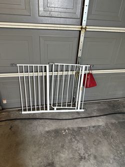 Baby / Dog Gate - Stairway / Door Protection