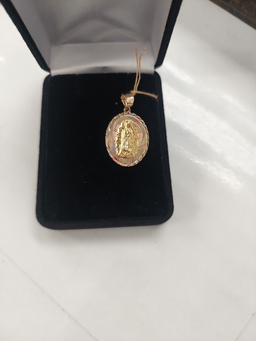14k 3 Tone Virgin Mary Pendant