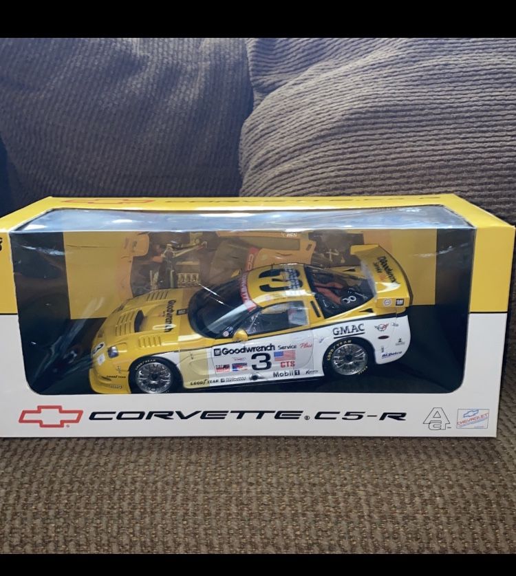 1:18 Corvette C5r