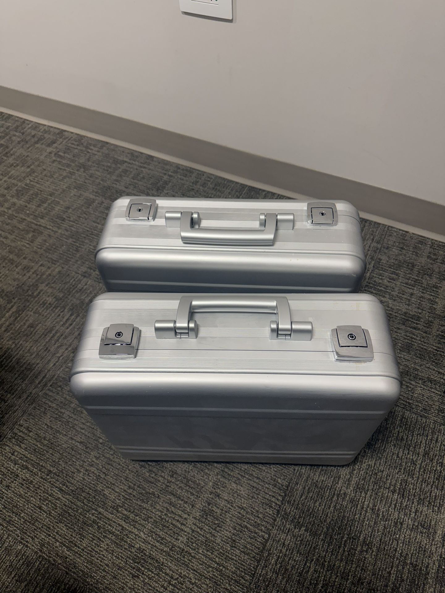 Aluminum Cases
