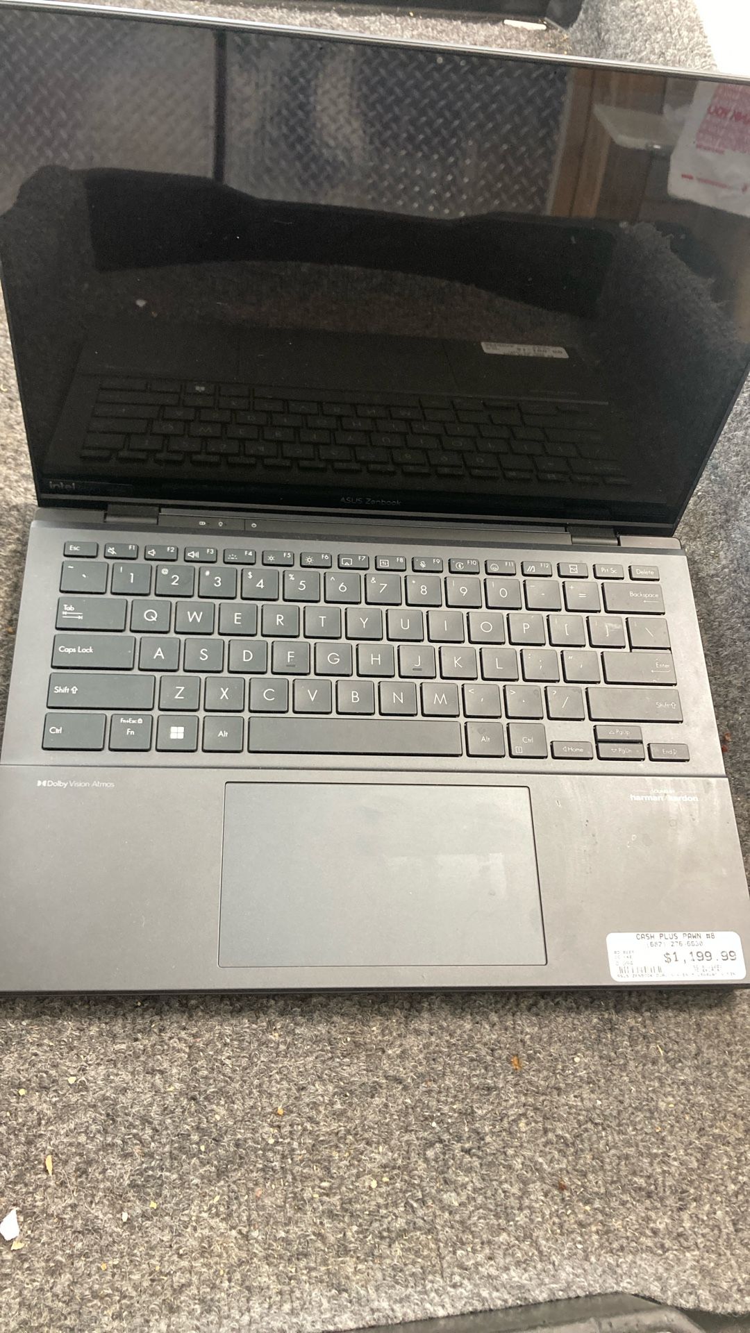 Asus Zen book Dual Screen