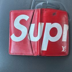 Supreme X Louis Vuitton 