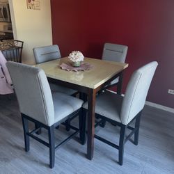 Dining Table Set 