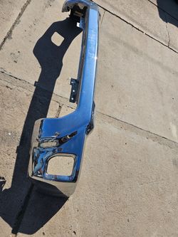 Chevy Silverado 2500 front bumper Oem