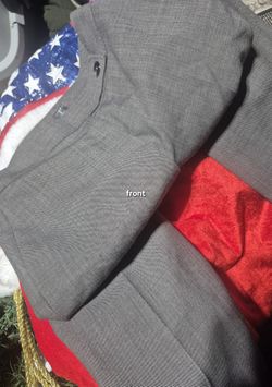 Womans Size 4P DRESSIY SLACKS  GRAY. USED