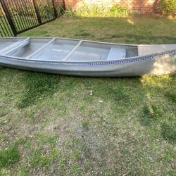 “ Solid Aluminum” Canoe