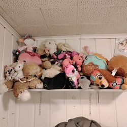 MOVING/GARAGE SALE