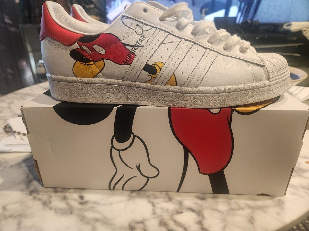 Adidas